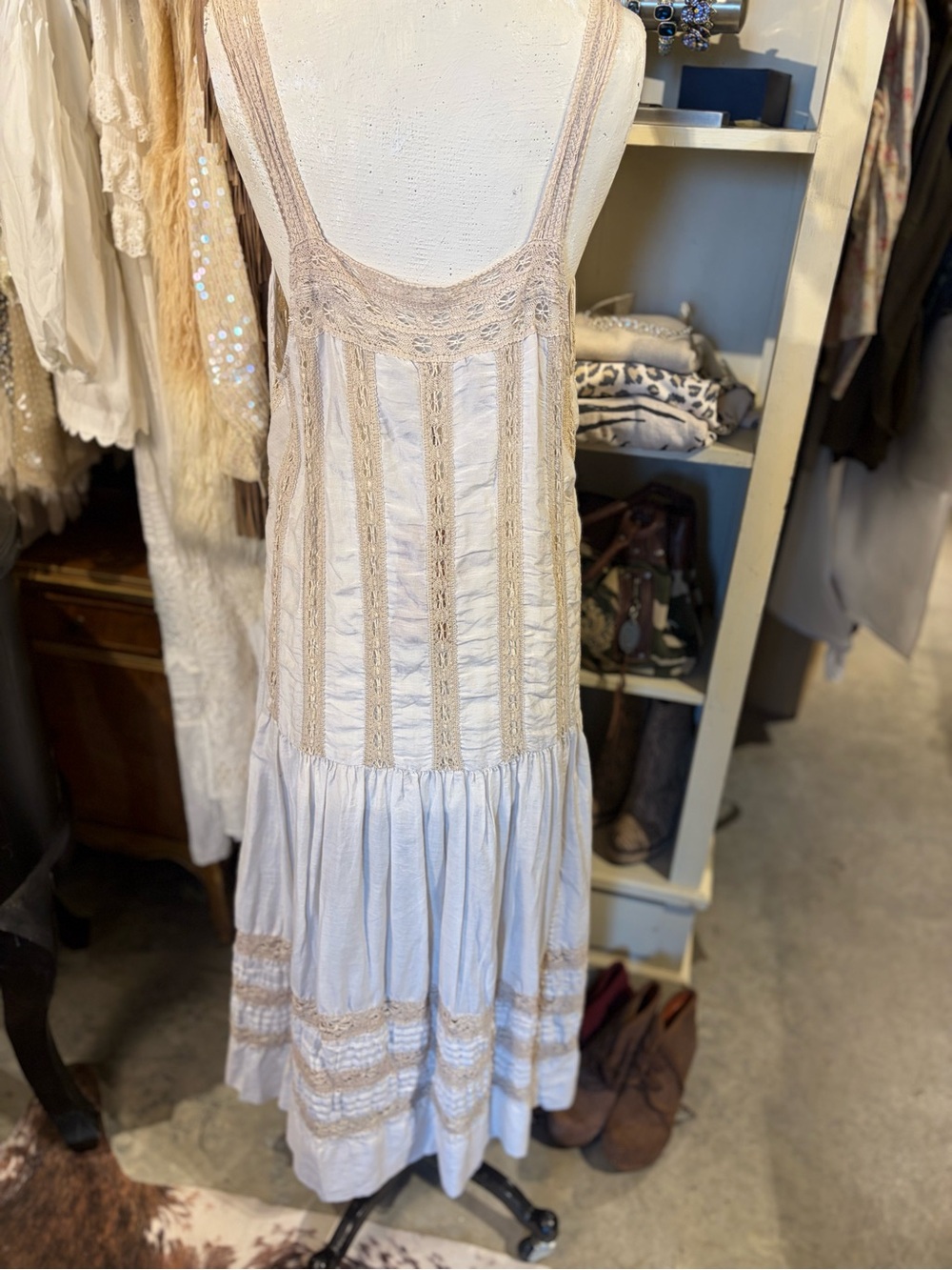Magnolia Pearl Moonlight  Cream Lace-Trim Maxi Dress - Picture 2 of 8